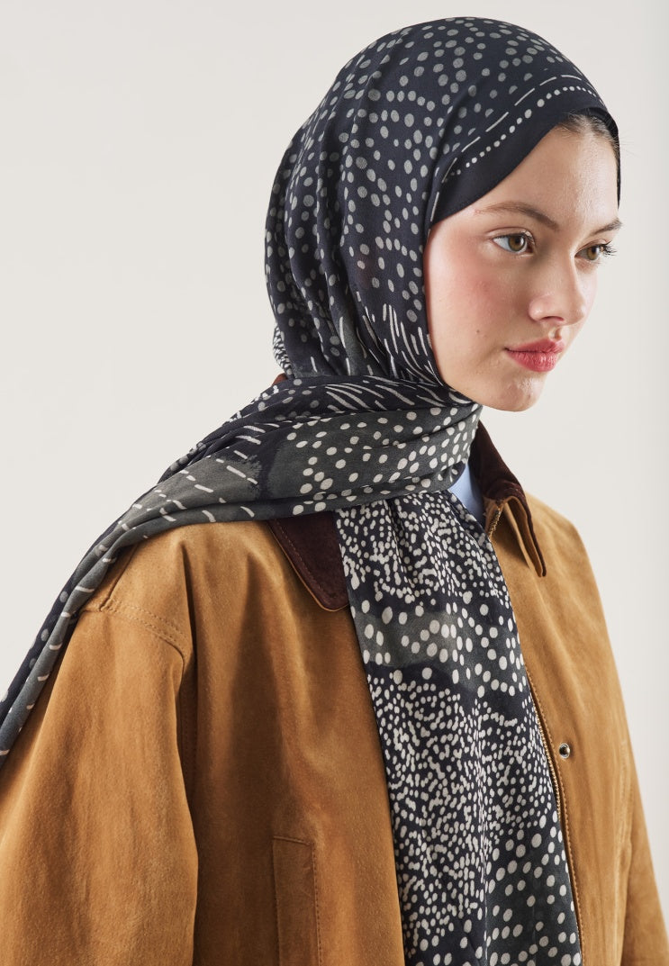DOT ELEGANCE PATTERN RAMI HIJAB BLACK