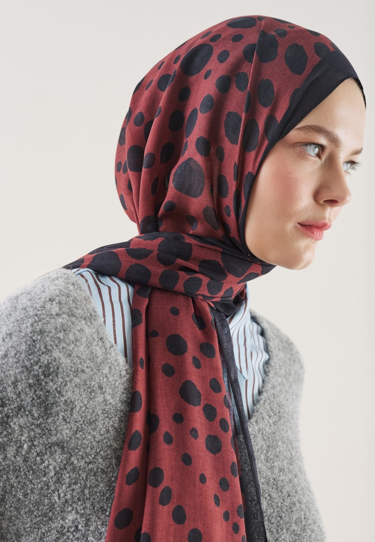 POLKA DOTS PATTERN RAMI HIJAB BURGUNDY