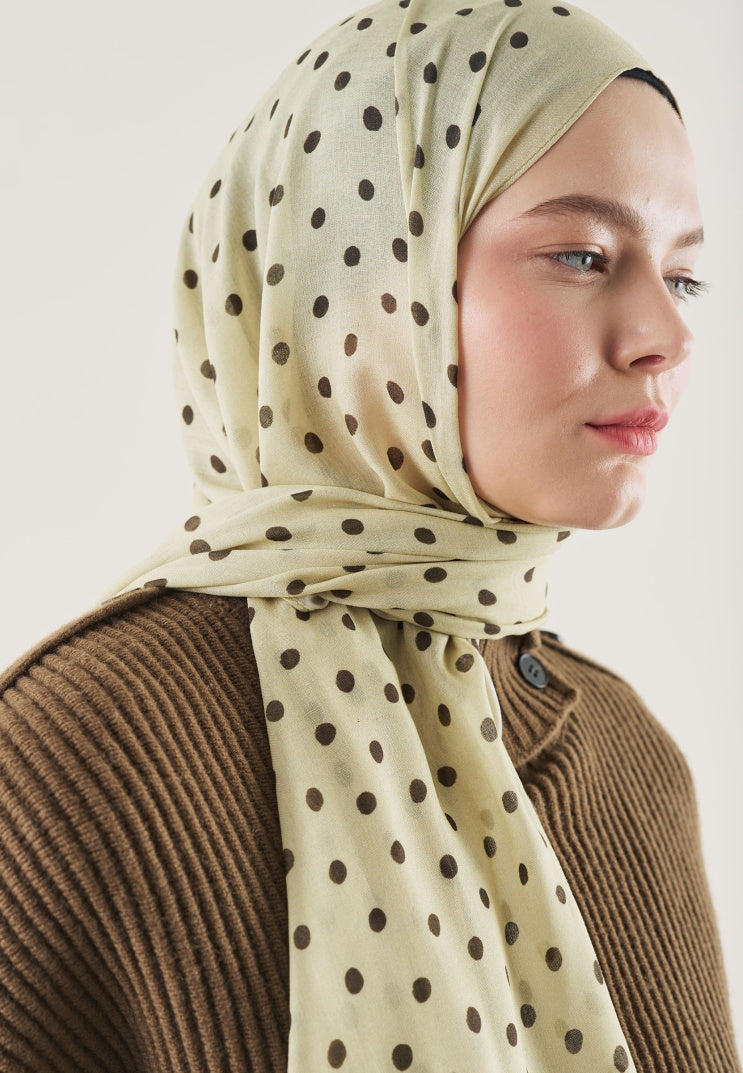 SMALL POLKA DOTS PATTERN RAMI HIJAB PASTEL YELLOW
