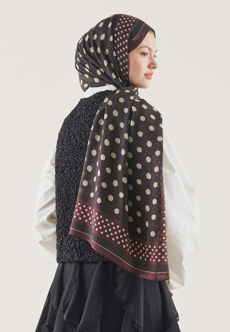POLKA DOTS PATTERN RAMI HIJAB BITTER COFFEE
