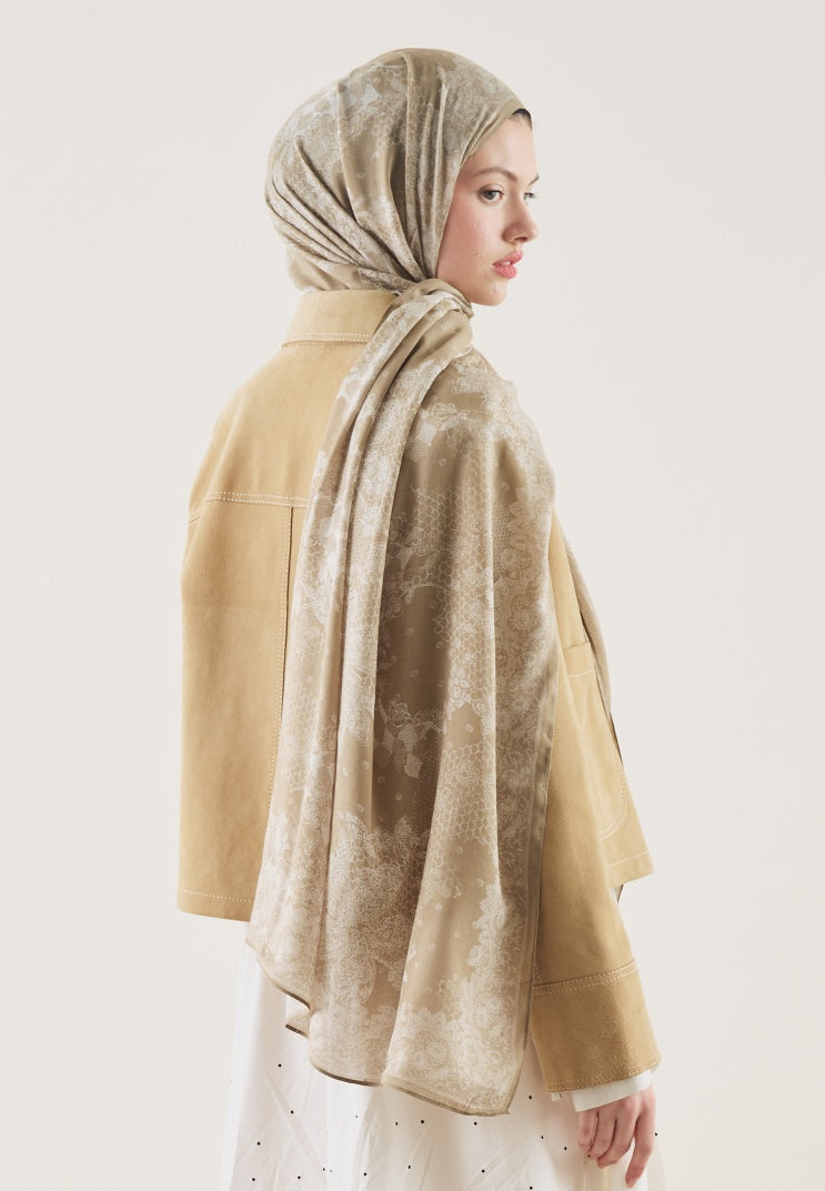 FLORAL LACE PATTERN RAMI HIJAB NUDE