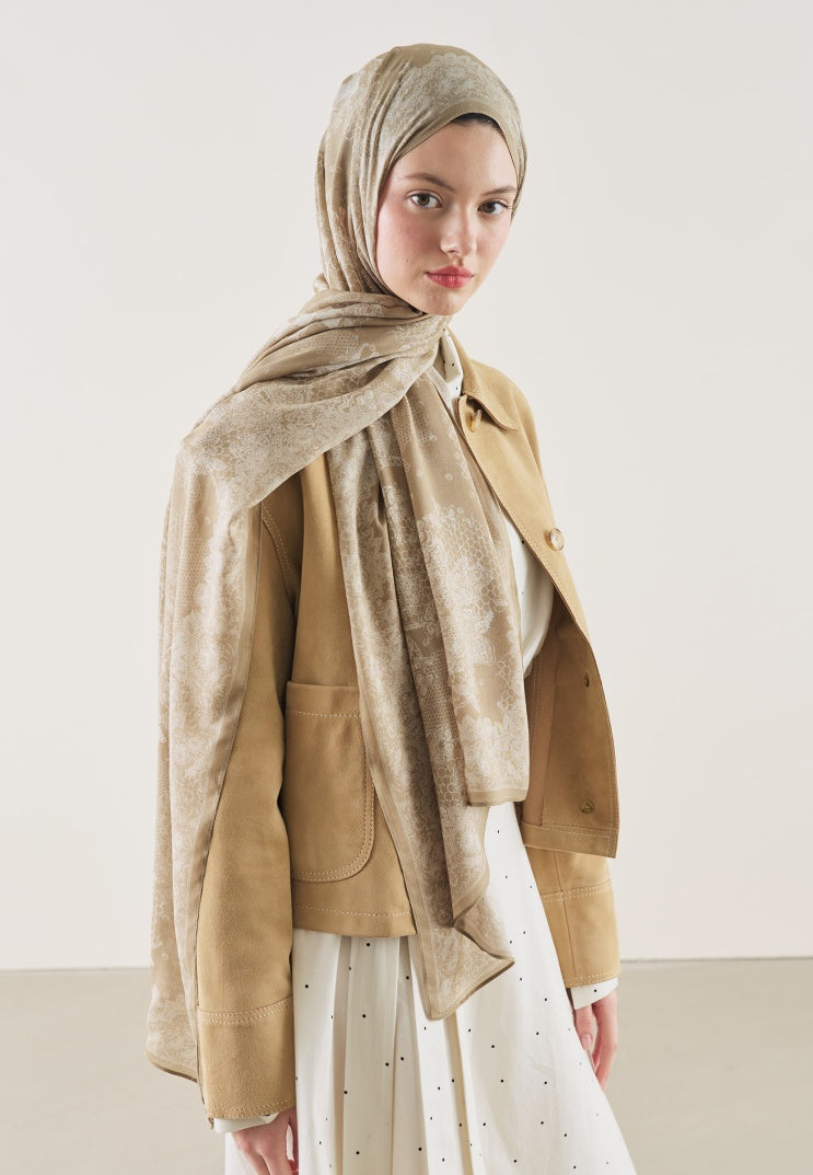 FLORAL LACE PATTERN RAMI HIJAB NUDE