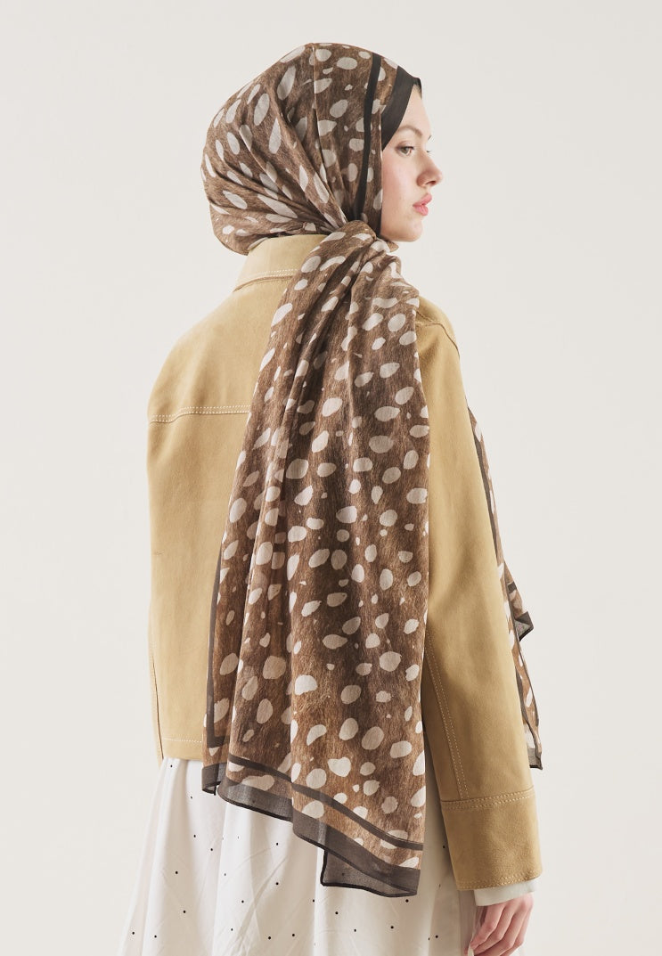 WILD FAWN PATTERN RAMI HIJAB MINK