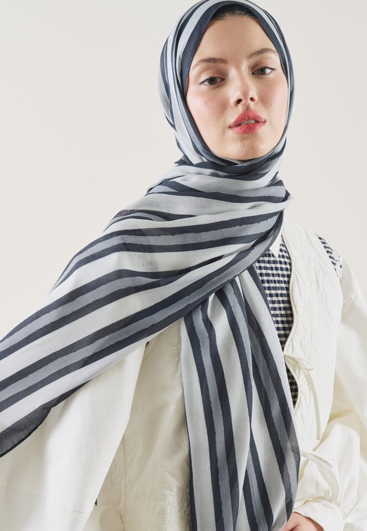 BLOCK STRIPE PATTERN RAMI HIJAB NAVY