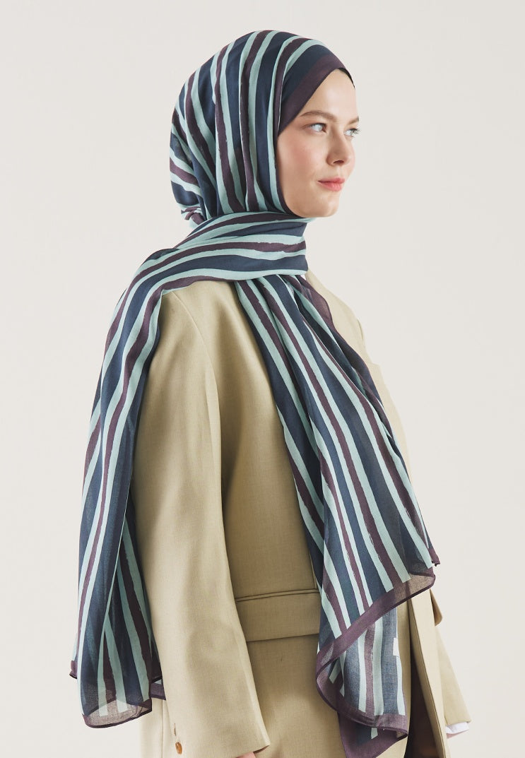 BLOCK STRIPE PATTERN RAMI HIJAB BURGUNDY