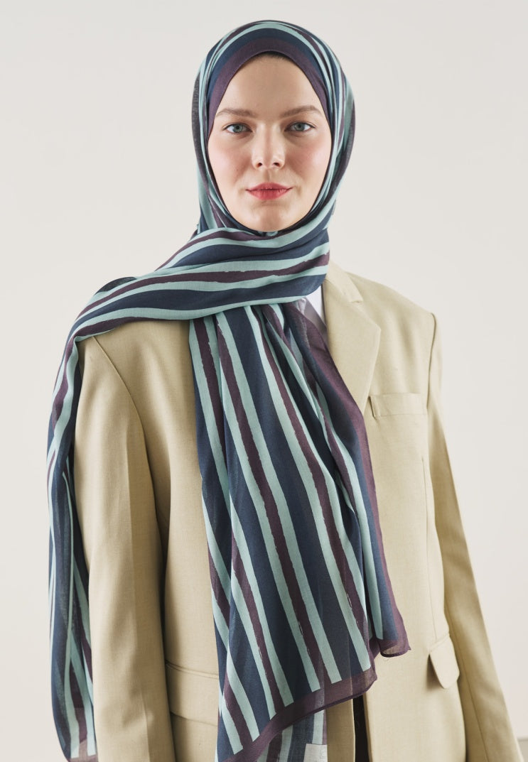 BLOCK STRIPE PATTERN RAMI HIJAB BURGUNDY