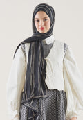 STRIPED PATTERN RAMI HIJAB BLACK
