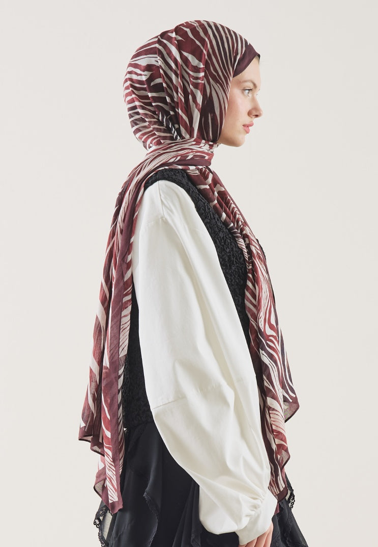 WILD ZEBRA PATTERN RAMI HIJAB BURGUNDY