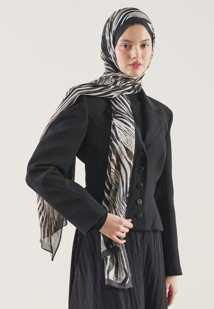 WILD ZEBRA PATTERN RAMI HIJAB BROWN