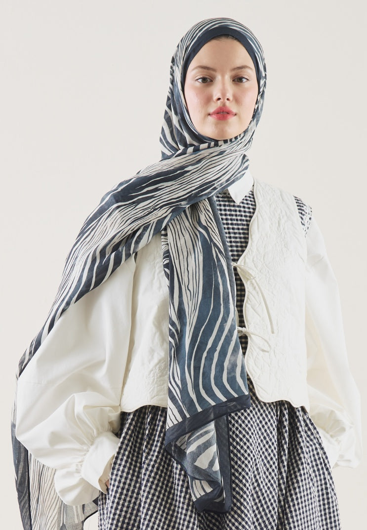 WILD ZEBRA PATTERN RAMI HIJAB INDIGO