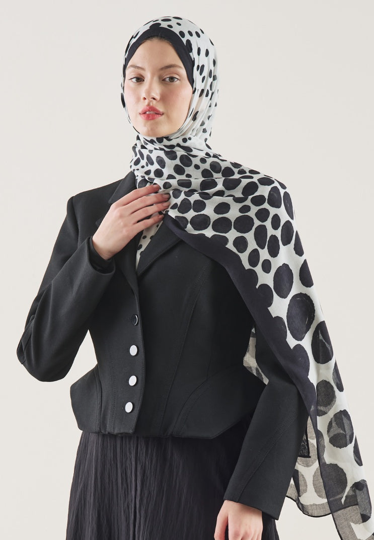 POLKA DOTS PATTERN RAMI HIJAB ECRU