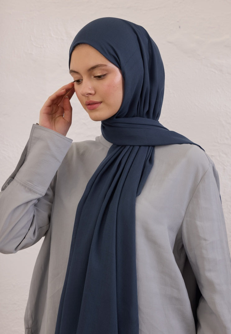 SOFT VISKON HIJAB DARK BLUE