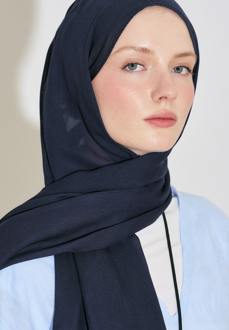 SOFT VISCOSE HIJAB PURPLE NAVY